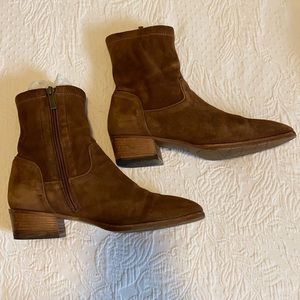 Aquatalia Faren Stretch Suede Boots